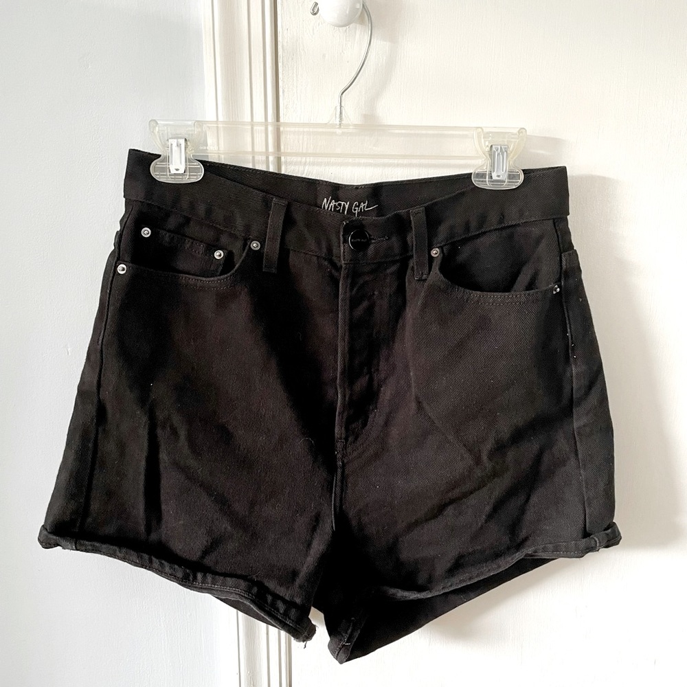 Nasty Gal high waisted shorts, size 28